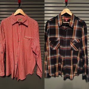 Two men’s casual button down shirts in very good condition XL